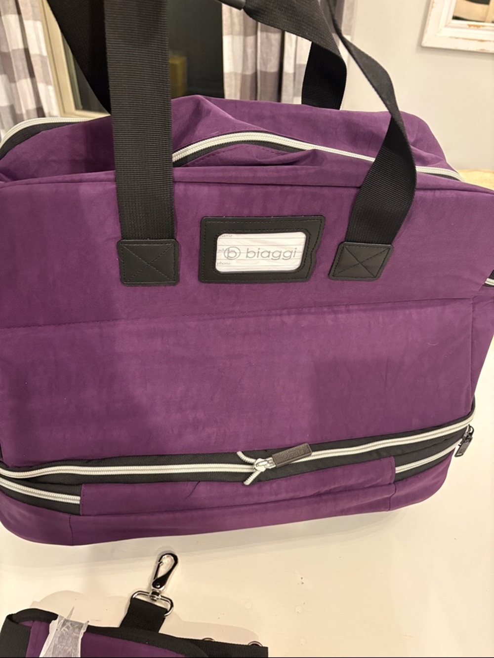 Biaggi Purple Rolling Travel Bag with Detachable Strap - Picture 4 of 6